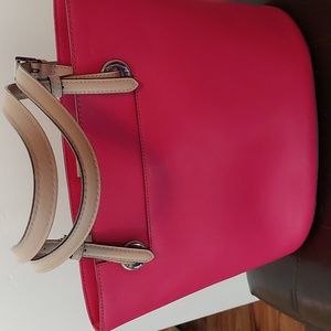 Michael Kors-Bucket Tote